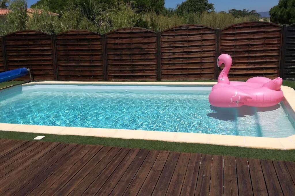 T2: 45M2 :4 Places :Independant Dans Villa Hyères المظهر الخارجي الصورة