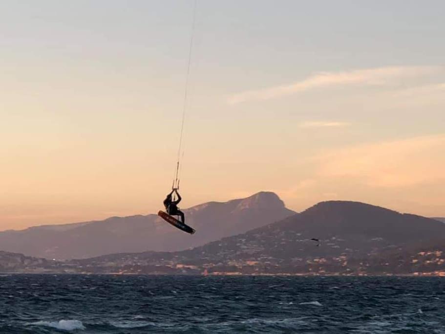 T2: 45M2 :4 Places :Independant Dans Villa Hyères المظهر الخارجي الصورة