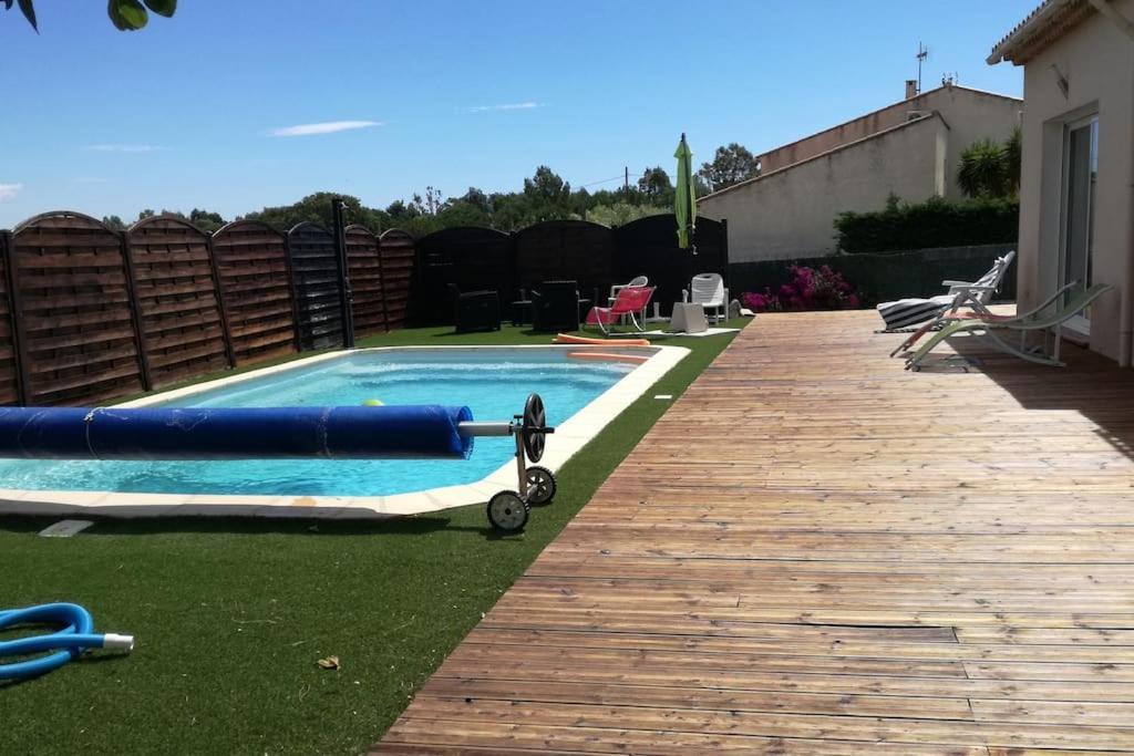 T2: 45M2 :4 Places :Independant Dans Villa Hyères المظهر الخارجي الصورة